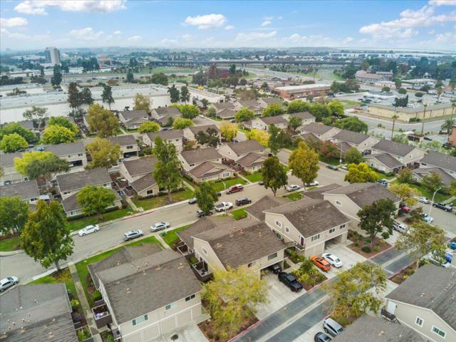 336 San Miguel Court, Milpitas CA: https://media.crmls.org/mediaz/08b02e3d-8d60-43a7-9d8e-b66cf73a1eb9.jpg
