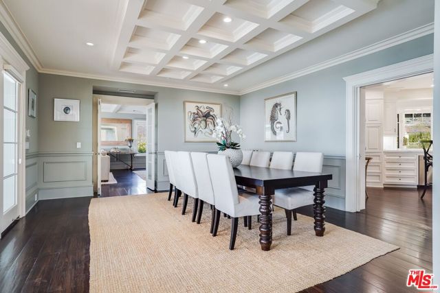 6277 Sea Star Drive, Malibu CA: https://media.crmls.org/mediaz/08b11bbe-5621-4089-9f5f-5edfc8b6a53f.jpg