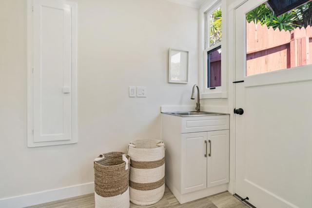 238 Harkness Avenue, San Francisco CA: https://media.crmls.org/mediaz/08b176bc-89af-4dd0-a6b9-2afd118066fb.jpg