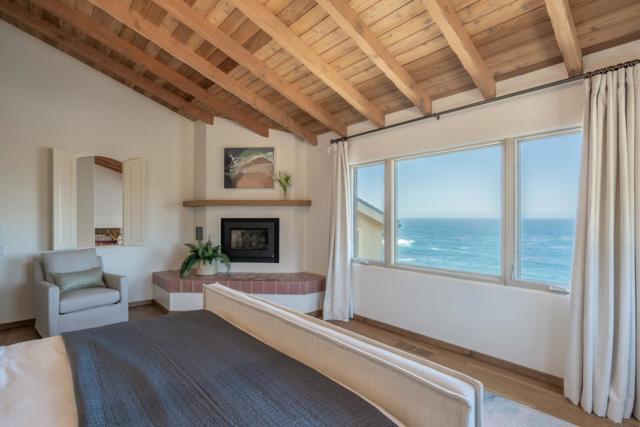 30530 Aurora Del Mar, Carmel CA: https://media.crmls.org/mediaz/08b19252-6e11-4ea3-ac36-1629ae59b271.jpg