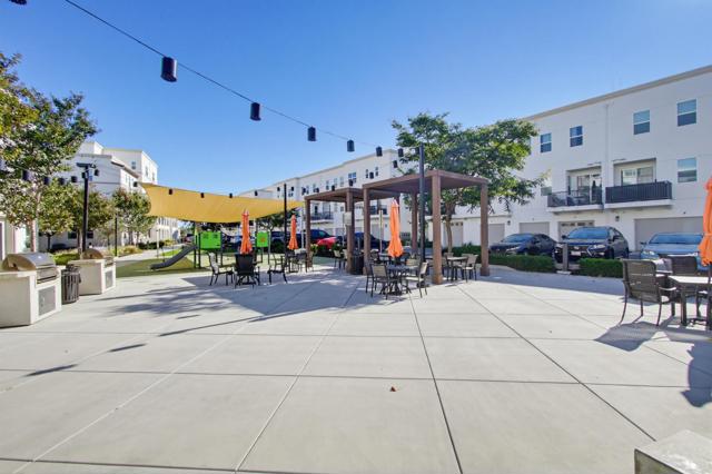 Detail Gallery Image 49 of 64 For 1455 Banahaw Way #6,  Chula Vista,  CA 91915 - 3 Beds | 2/1 Baths