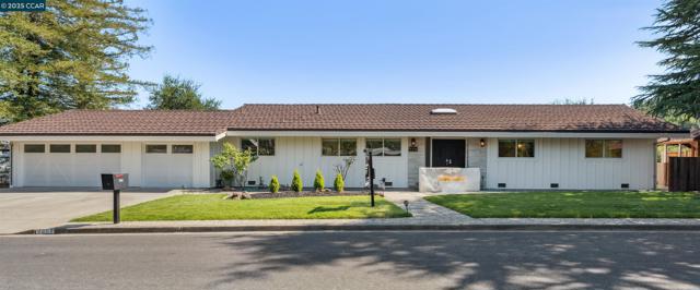 3803 Quail Ridge Road, Lafayette CA: https://media.crmls.org/mediaz/08b379e4-6164-4ebf-975d-1f61786c9d15.jpg