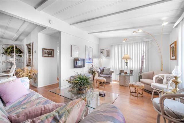 32857 Bloomfield Avenue, Thousand Palms CA: https://media.crmls.org/mediaz/08b45d4d-1857-4211-a5c1-5ac0f320085d.jpg