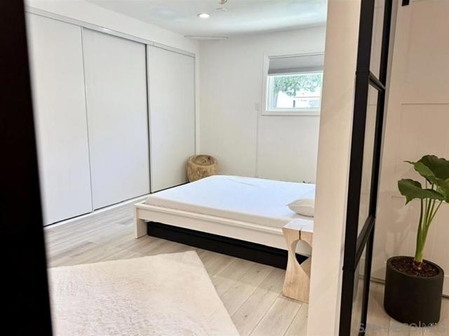 4838 Mount Saint Helens Dr, San Diego CA: https://media.crmls.org/mediaz/08b5e320-04b5-4dd0-a1ba-7f52868a5173.jpg