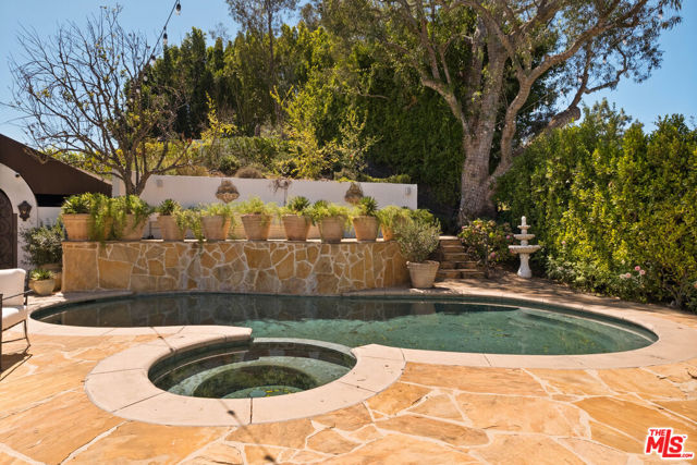 3 Bed Home for Sale in Los Angeles, California