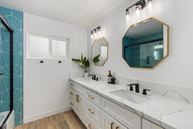Detail Gallery Image 18 of 40 For 725 Cathy Ln, Cardiff By The Sea,  CA 92007 - 4 Beds | 2/1 Baths