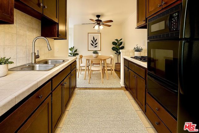 1241 N Fairfax Avenue, West Hollywood CA: https://media.crmls.org/mediaz/08b6dcc8-5e3c-4c24-9c49-471b2f8c80cd.jpg