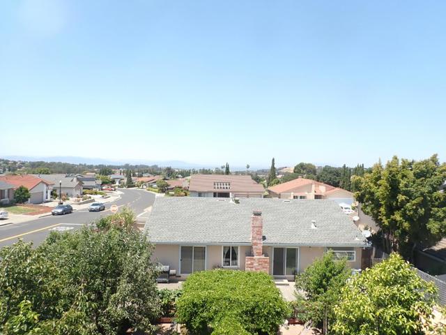 1955 Redwood Road, Hercules CA: https://media.crmls.org/mediaz/08b7b61e-7658-4552-8805-3b2f4c2780cf.jpg