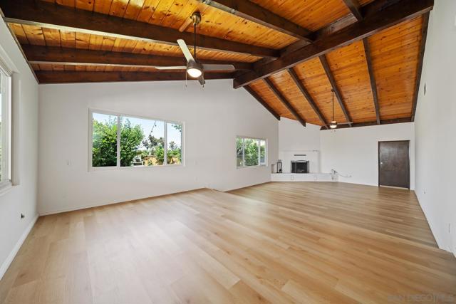 2660 Pheasant Dr, San Diego CA: https://media.crmls.org/mediaz/08b7bf00-e4c3-442a-af57-d398e0f045c1.jpg