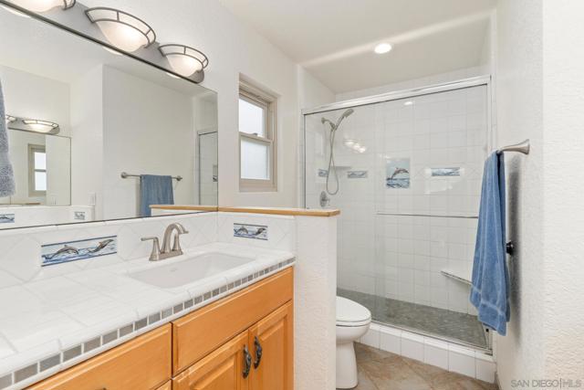1745 Tamarack Ave, Carlsbad CA: https://media.crmls.org/mediaz/08b97ef0-8924-4e13-86e3-23fc3cf3b1df.jpg