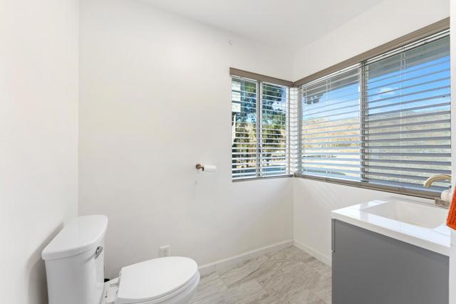 75760 Skyline Drive, Desert Hot Springs CA: https://media.crmls.org/mediaz/08ba610a-2ea2-4d26-a98f-8db6e003bfbf.jpg