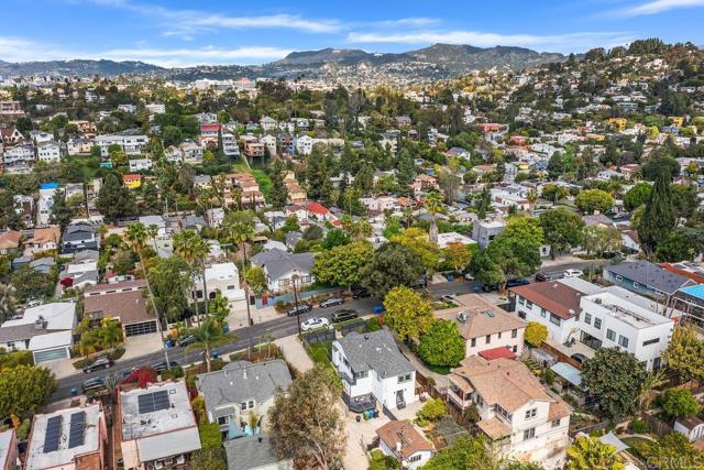 1400 Angelus Avenue, Los Angeles CA: https://media.crmls.org/mediaz/08bb2860-338c-42ad-a086-4a2aa3cb7d06.jpg