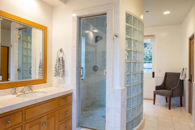 8680 River Meadows Road, Carmel CA: https://media.crmls.org/mediaz/08bb9f17-7996-4068-933f-e00032c14621.jpg