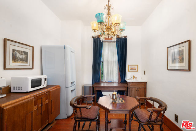 362 Bell Street, Los Alamos CA: https://media.crmls.org/mediaz/08bc4691-d8b4-442d-80f3-b905371ba5a3.jpg