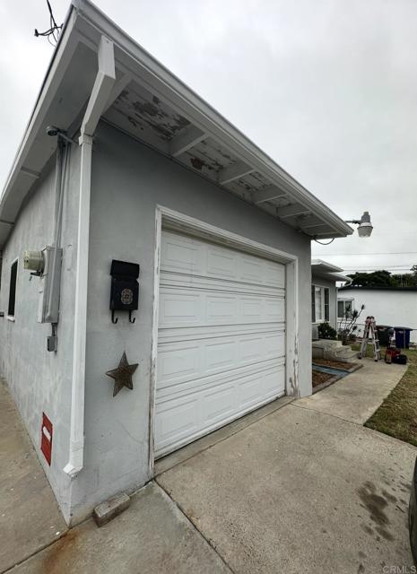 3766 King, La Mesa CA: https://media.crmls.org/mediaz/08bcfcd0-1b83-4466-bc96-bc5d8219accd.jpg