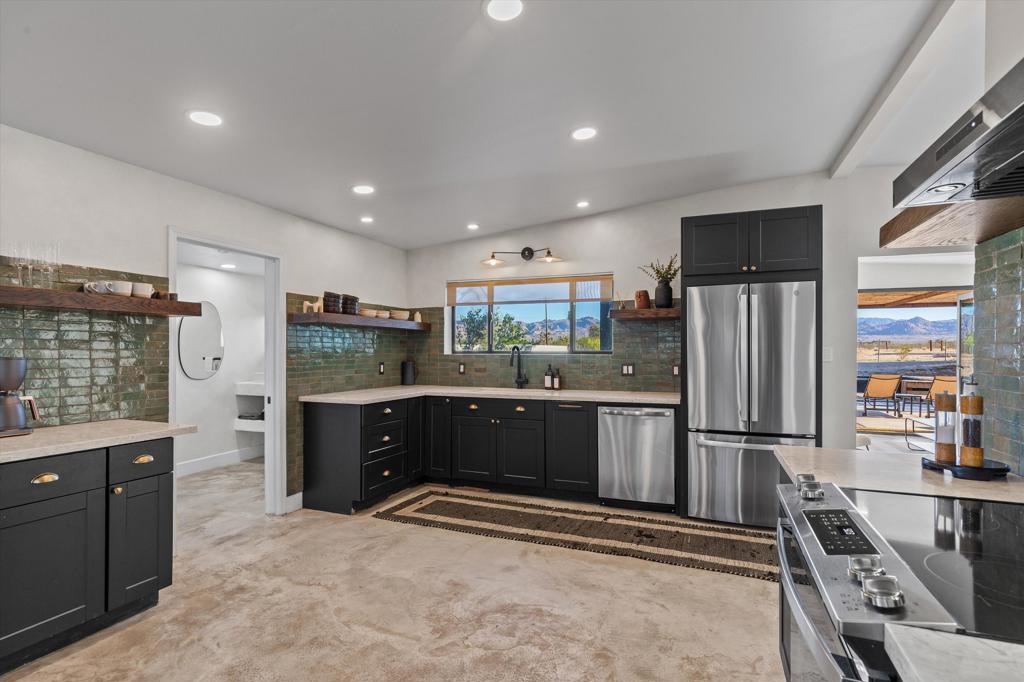 MLS #219136068PS image #18