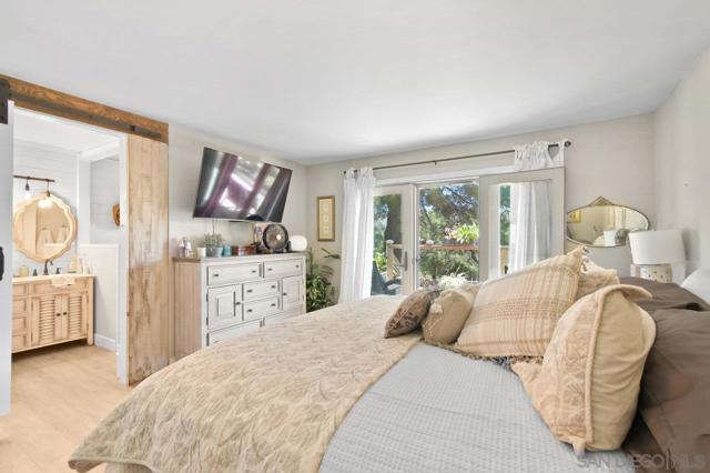 17915 Mark Lee Dr, Jamul CA: https://media.crmls.org/mediaz/08c022d0-ad3e-4a17-acc2-c43b4ea80941.jpg
