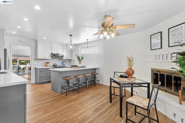 Image 20 of 46 For 831 Casanova Dr