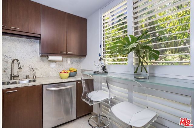 1033 Carol Drive, T9 photo 7