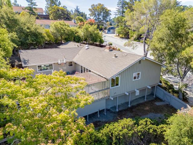 1485 Ascension Drive, San Mateo CA: https://media.crmls.org/mediaz/08c48089-5c0c-4957-8311-c6c7bbd41ddc.jpg