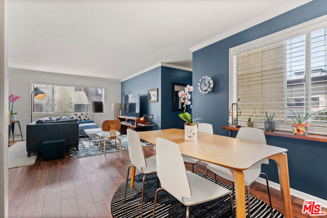 11813 Runnymede Street, 9 photo 5