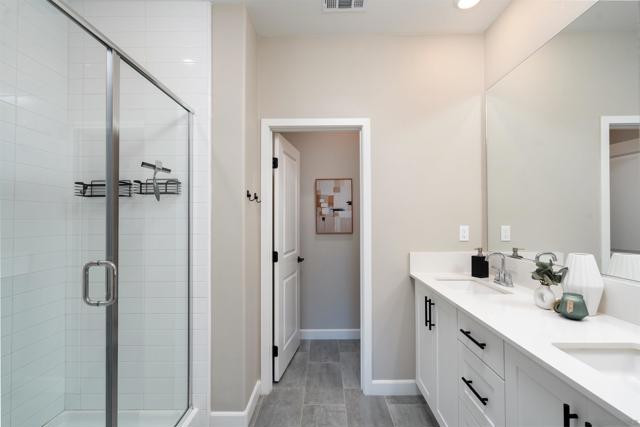 1221 Sunrise View, San Marcos CA: https://media.crmls.org/mediaz/08c75aa6-e675-43d9-8e36-654d47bf4a8c.jpg