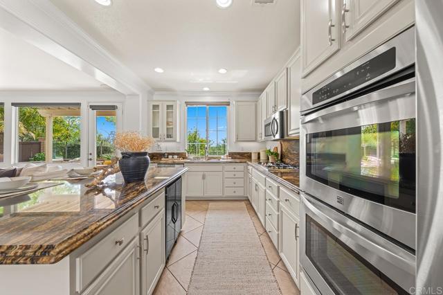 Image 11 of 58 For 2192 Corte Anacapa