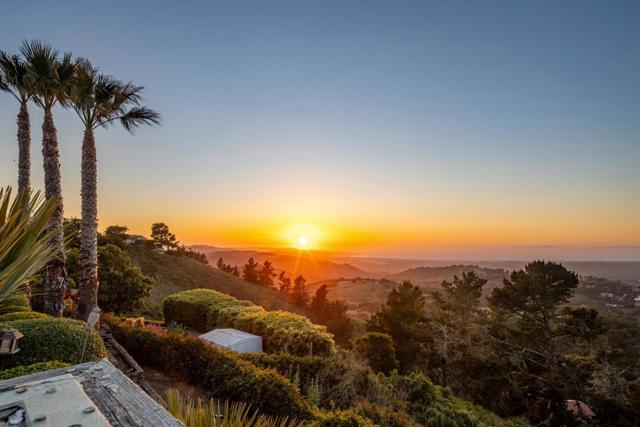 10955 Saddle Road, Monterey CA: https://media.crmls.org/mediaz/08c9024b-539c-49d5-8791-7e747e8b2241.jpg