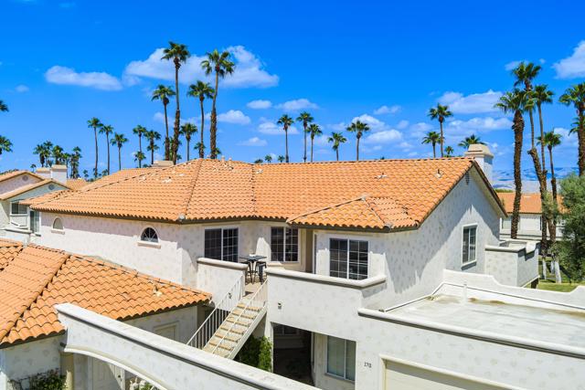 172 Torrey Pine Drive, Palm Desert CA: https://media.crmls.org/mediaz/08c90484-05f8-403e-ae9b-c34ed0a75ddd.jpg