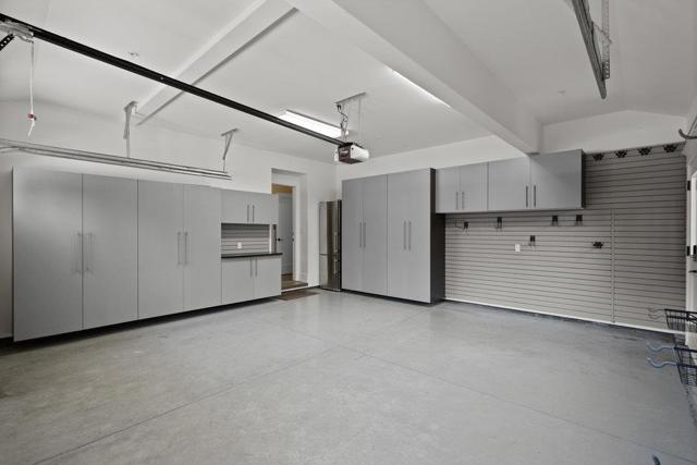 Image 71 of 92 For 1180 Lemon Avenue