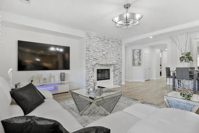 Image 4 of 52 For 83856 Pancho Villa Drive