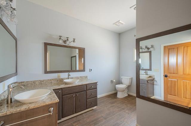 383 Corral De Tierra Road, Salinas CA: https://media.crmls.org/mediaz/08cae05b-70d3-459b-8329-8ff88ab32538.jpg