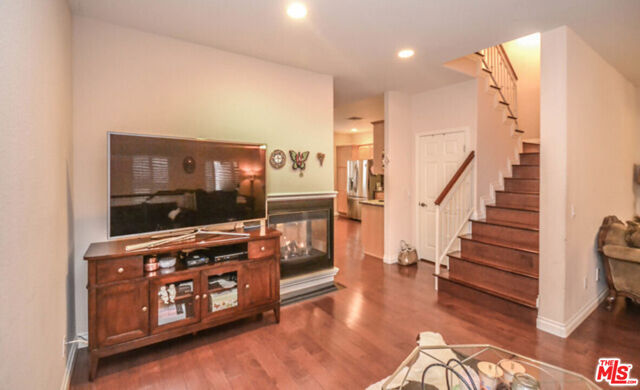 4516 Ramsdell Avenue, La Crescenta CA: https://media.crmls.org/mediaz/08cb03d2-73a4-4d01-bb54-3e6208e52233.jpg