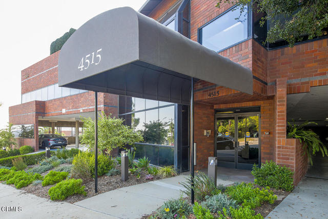 4515 Ocean View Boulevard, La Canada Flintridge, California 91011, ,Commercial Lease,For Rent,4515 Ocean View Boulevard,CRP1-20612