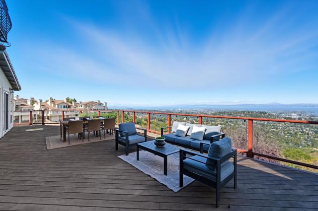 1 Lewis Ranch Road, San Carlos CA: https://media.crmls.org/mediaz/08cbed36-69a7-4a65-ba78-75dc5d70c7a9.jpg