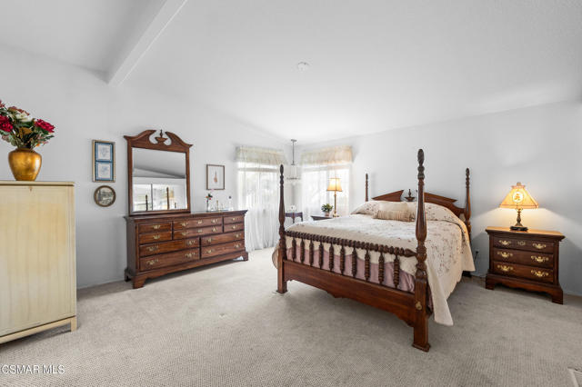 1215 Anchors Way Drive, Ventura CA: https://media.crmls.org/mediaz/08ce08d7-1110-4eab-ad96-fc6add3d6329.jpg