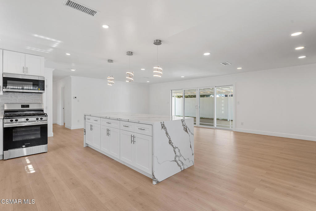 MLS #225004078 image #6