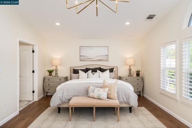 46 Saint Mark Ct, Danville CA: https://media.crmls.org/mediaz/08cfab11-dddc-4b04-8c6e-4fda3a961641.jpg