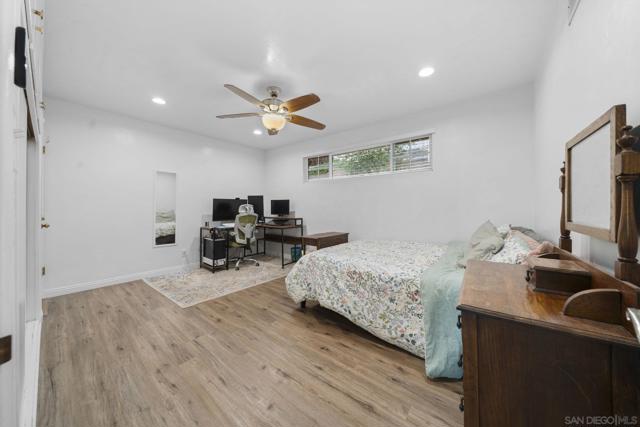 1780 Grove Rd, El Cajon CA: https://media.crmls.org/mediaz/08d01332-45ae-42ca-8f6a-966ce3120e84.jpg