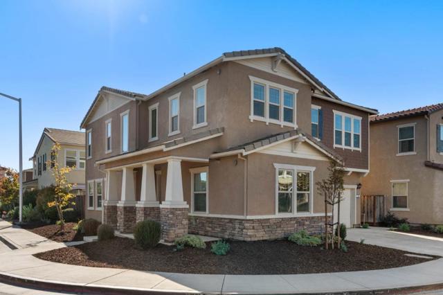 714 Sullivan Way, Gilroy CA: https://media.crmls.org/mediaz/08d14228-dba6-4185-bbc1-cd0dcff3de1e.jpg