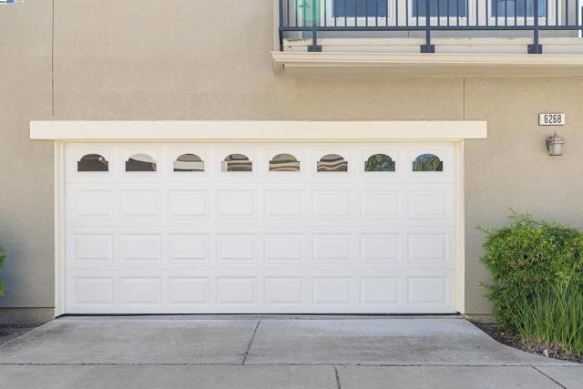 6268 Byron Ln, San Ramon CA: https://media.crmls.org/mediaz/08d14fa3-ff20-47c2-bfb1-7639929c454e.jpg