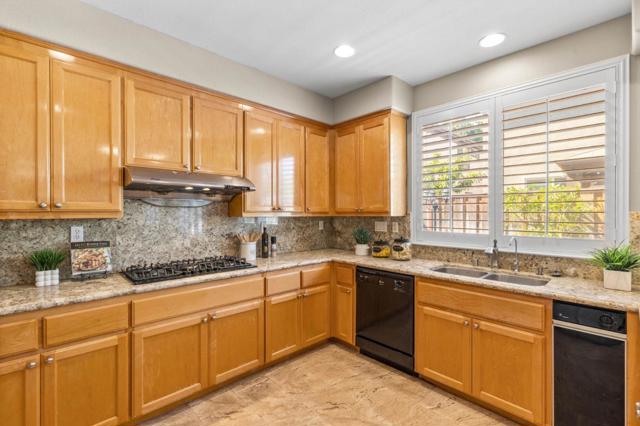 5939 Pala Mesa Drive, San Jose CA: https://media.crmls.org/mediaz/08d2a975-46a2-489b-bdc8-75d63b04c9ec.jpg