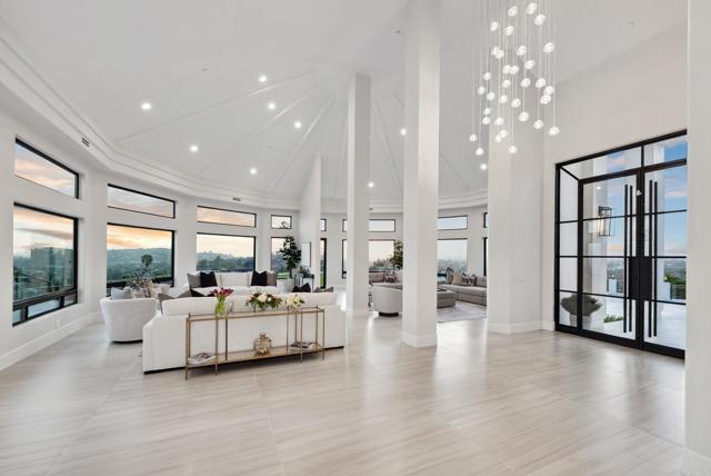 Image 20 of 75 For 9355 Lavell Street