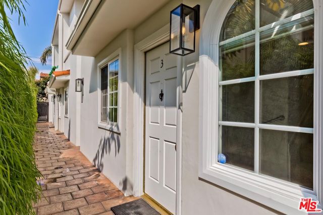 2612 Montana Avenue, 3 photo 2
