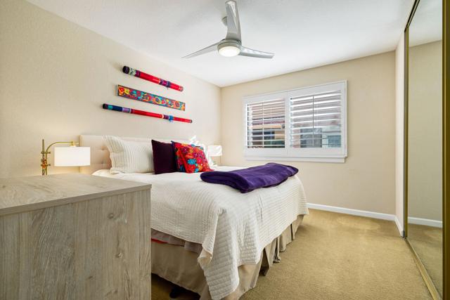36 Maximo Way, Palm Desert CA: https://media.crmls.org/mediaz/08d53e74-2e35-4084-bc49-9c2e4d9f6bbf.jpg
