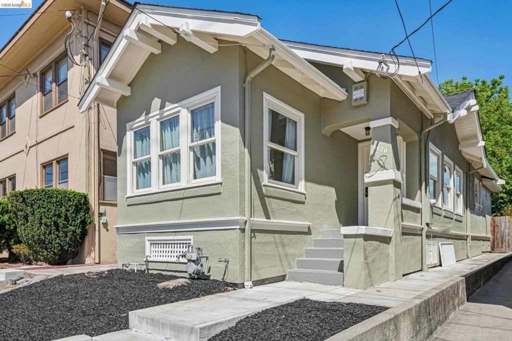 4120 Webster