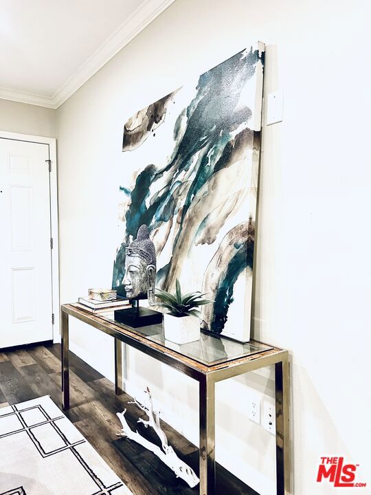 1618 N Kenmore Avenue, Los Angeles CA: https://media.crmls.org/mediaz/08d7180e-75a1-4a3e-94ff-3cbfa07cfc9b.jpg