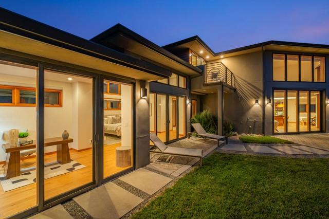616 Bayview Drive, Aptos CA: https://media.crmls.org/mediaz/08d7227b-0a58-4281-b446-df31c52f9560.jpg