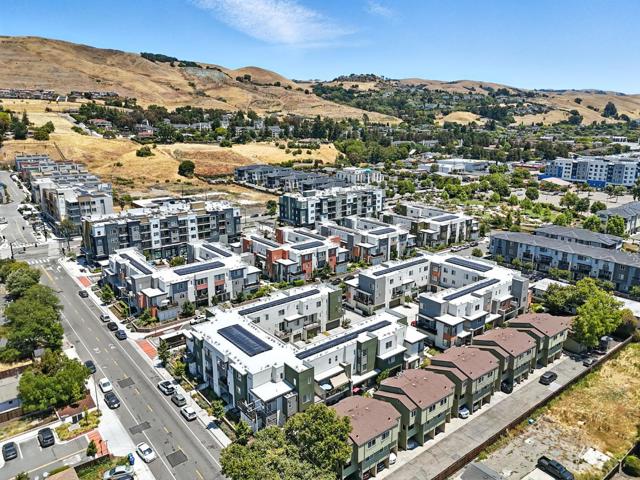 29341 Hub Court, Hayward CA: https://media.crmls.org/mediaz/08d89c5b-a80b-48ac-8035-53f2b1d04e4a.jpg