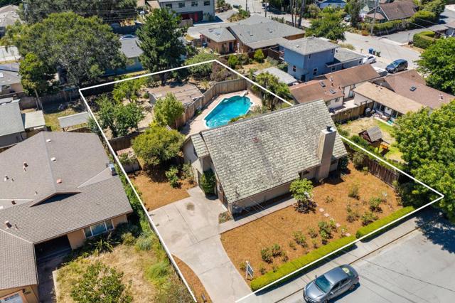 1024 Webster Street, Santa Cruz CA: https://media.crmls.org/mediaz/08da161e-2d60-4960-9a34-0ee8eb84762b.jpg